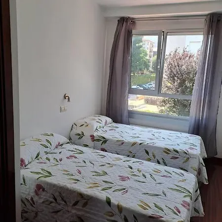 Centro Cangas, Rias Baixas كانجاس دي مورازو
